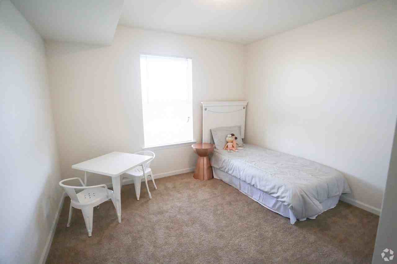 Quail Run Apartments and Townhomes - Photo 4 of 50