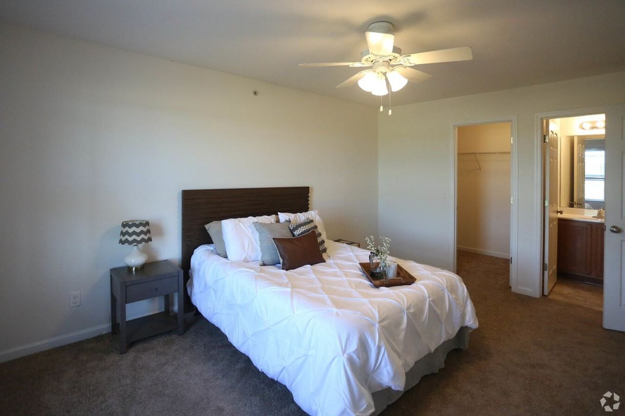 Quail Run Apartments and Townhomes - Photo 6 of 50