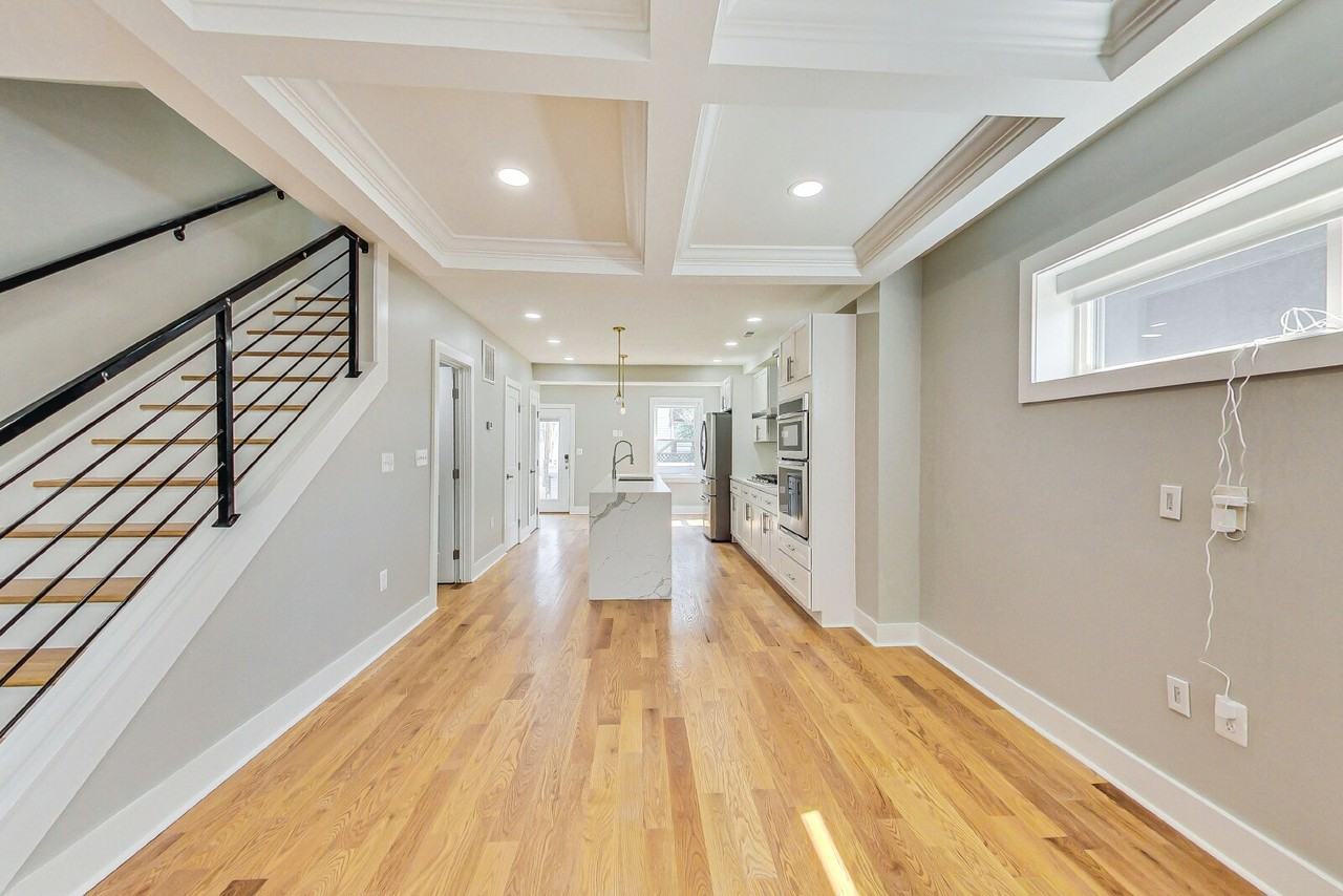 1124 Owen Pl Ne - Photo 4 of 18