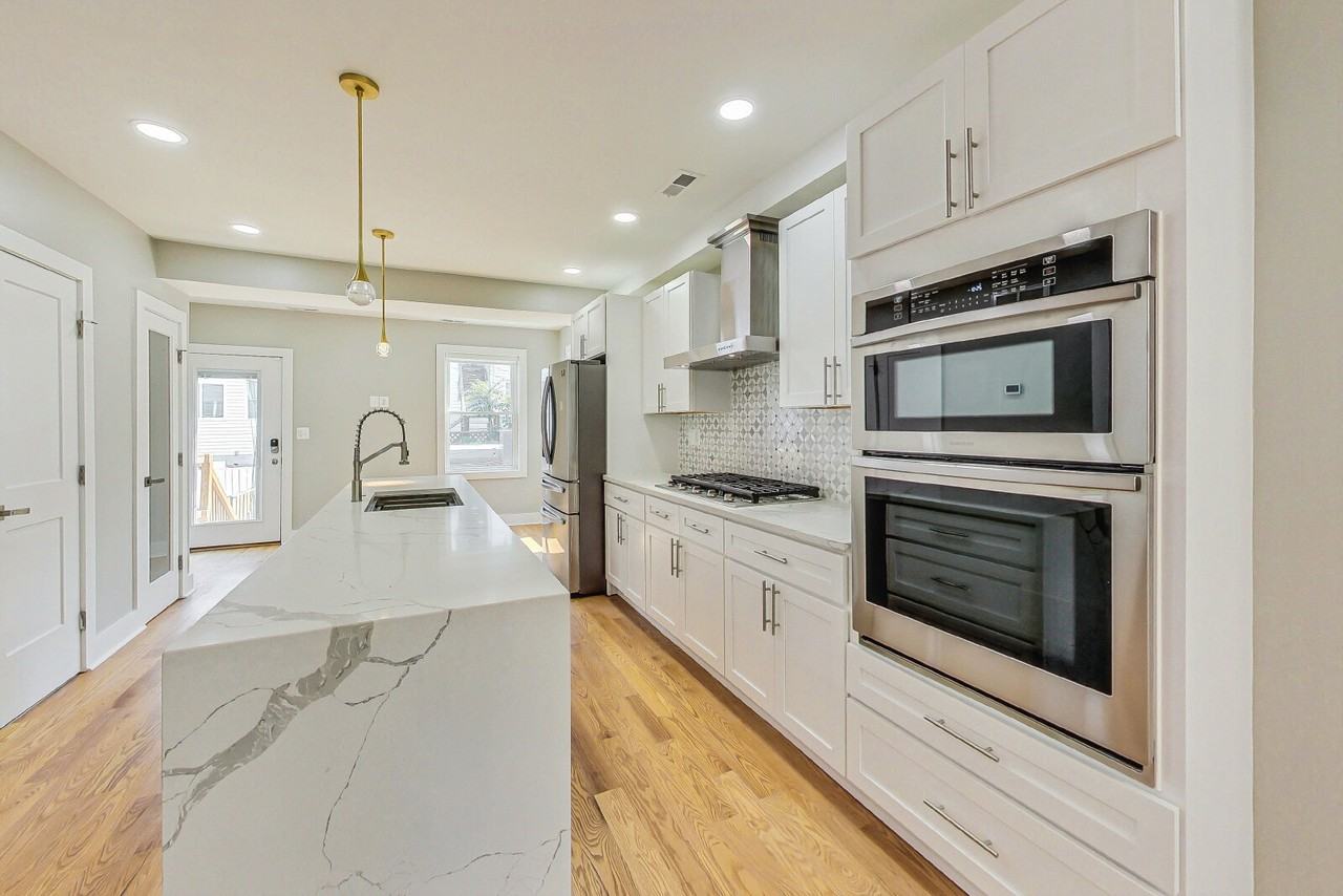 1124 Owen Pl Ne - Photo 7 of 18