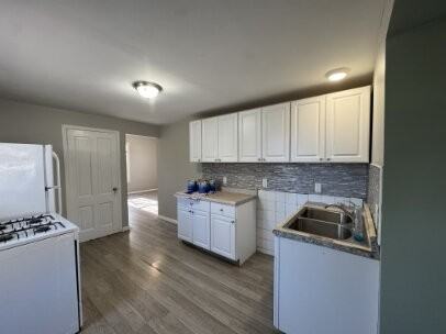 933 Front Ave - Photo 7 of 20