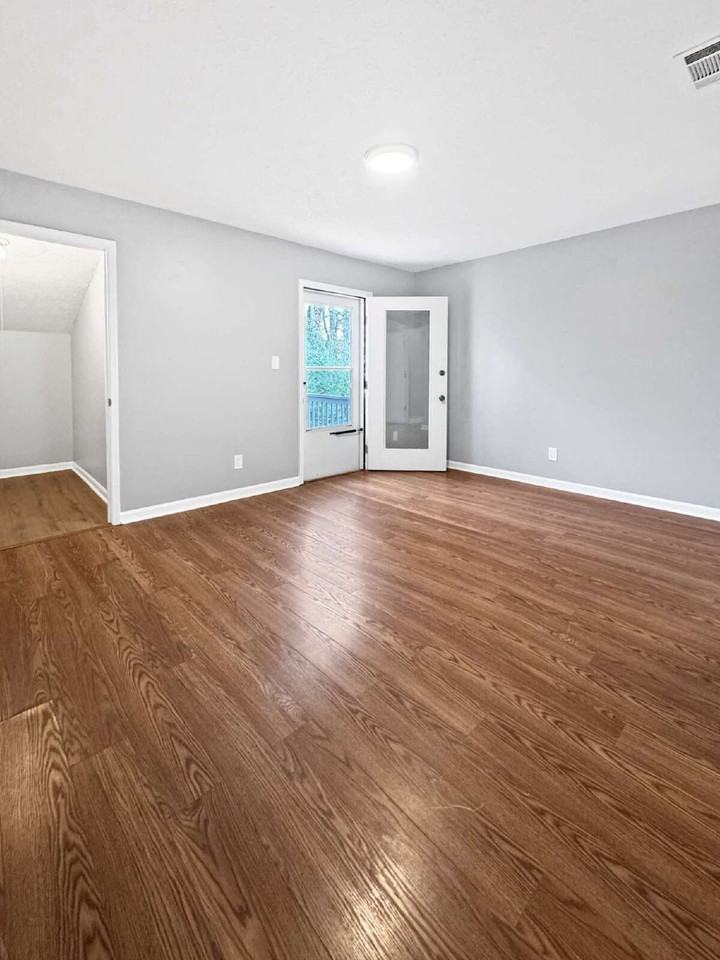 2498 Hidden Cove Ct #D - Photo 6 of 14