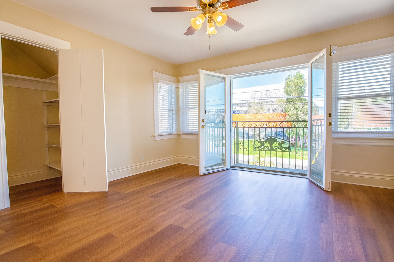 3109 South Catalina Street - Photo 6 of 13