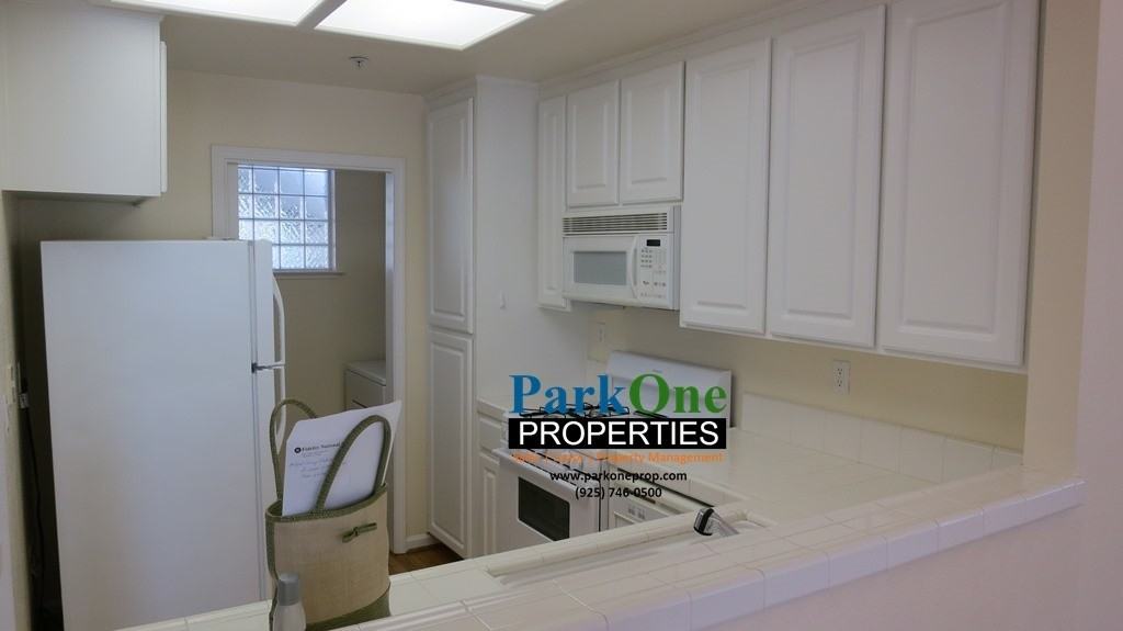 312 Skyline Drive - Photo 7 of 11