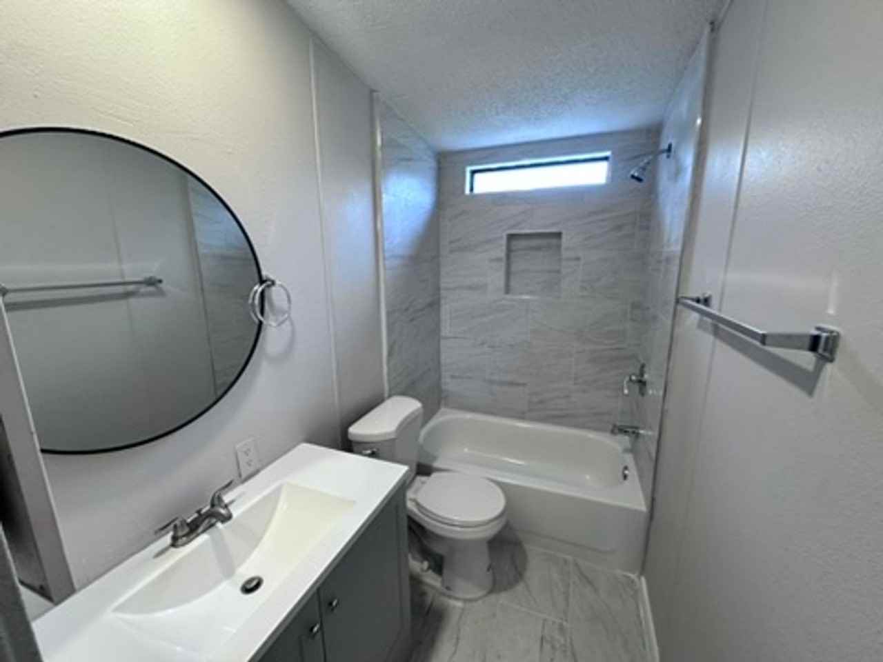 12556 Palmetto St - Photo 6 of 25