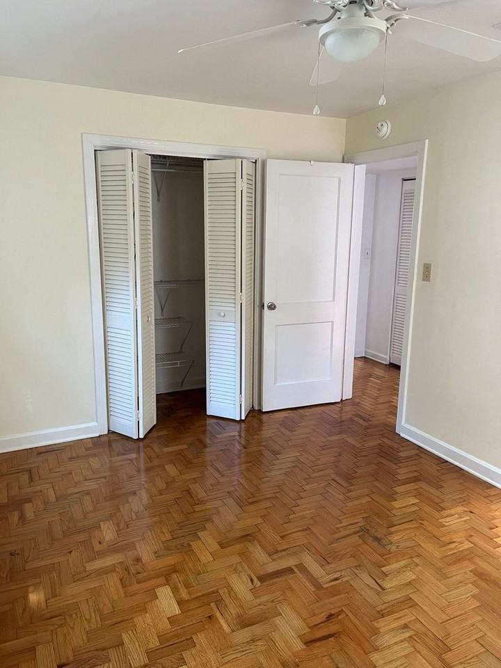 104 Sw 26th St - Photo 4 of 13