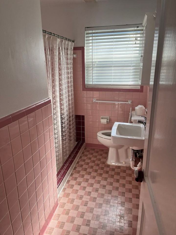 104 Sw 26th St - Photo 5 of 13