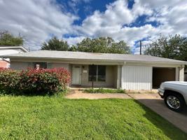 featured image of 2750 Ridgewood Street