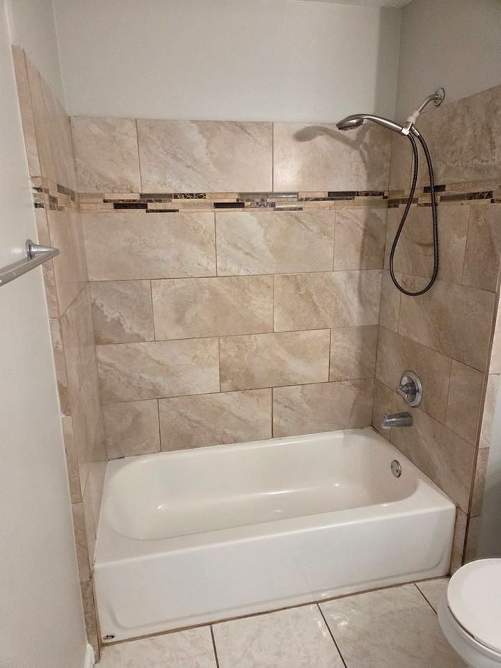 14162 Grant St - Photo 5 of 9