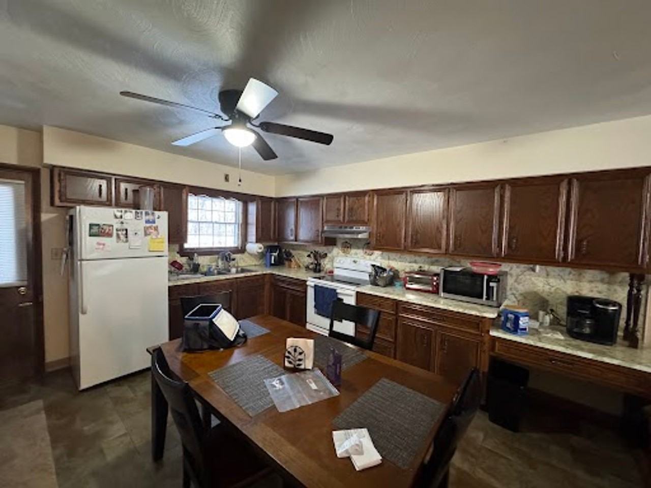 430 East Packer Avenue - Photo 6 of 17