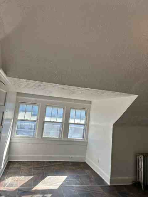 50 Hamilton Park - Photo 2 of 4