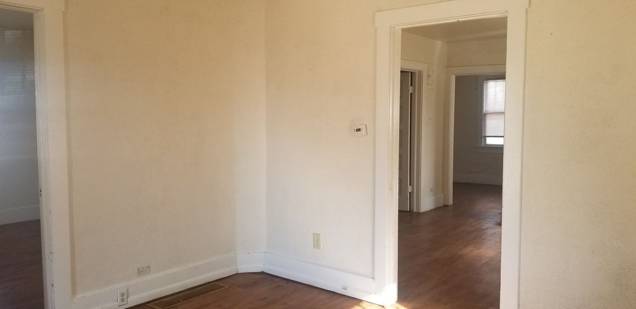 1452 Benton Street - Photo 3 of 12