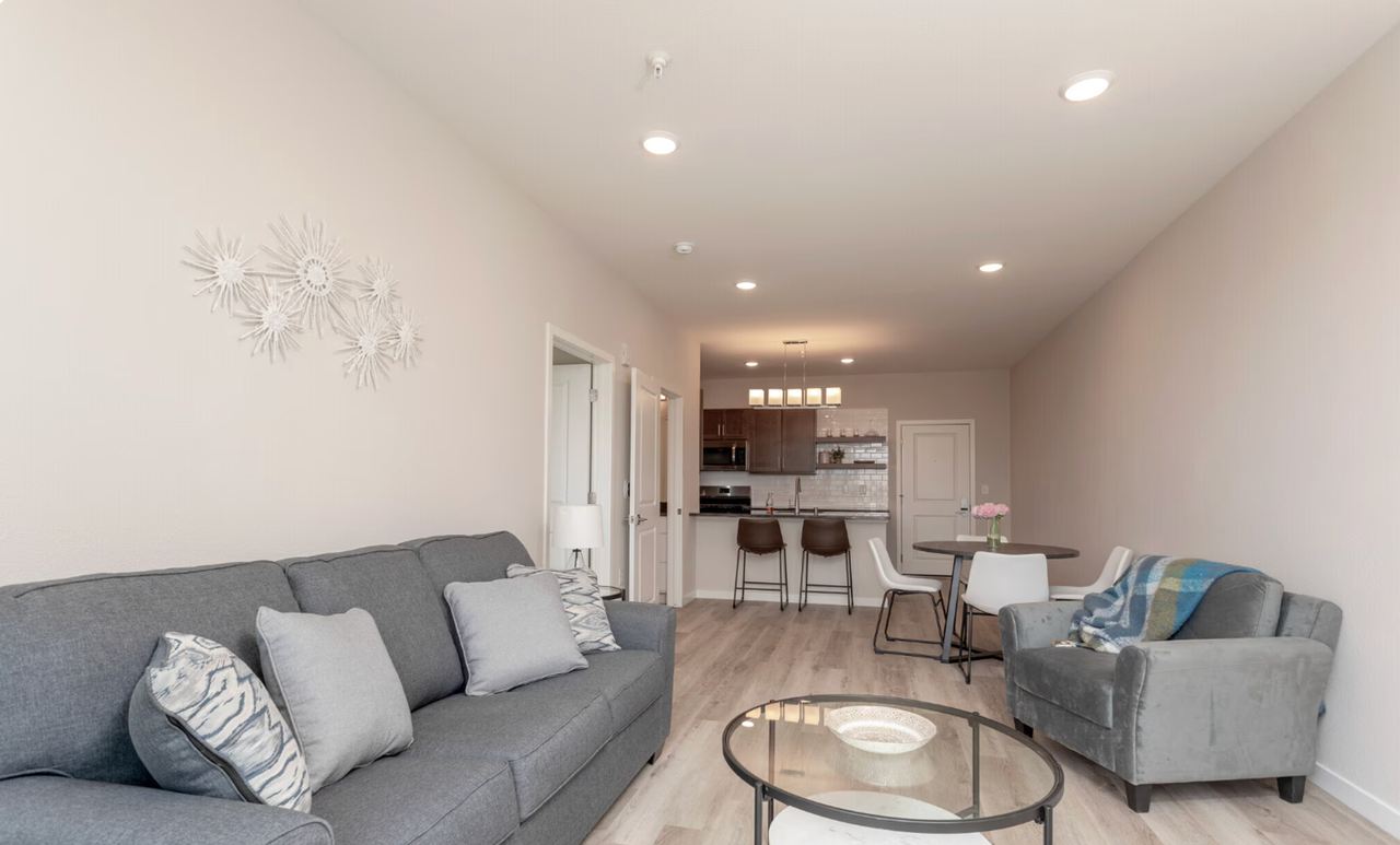 Lake Park Apartments - Photo 7 of 32