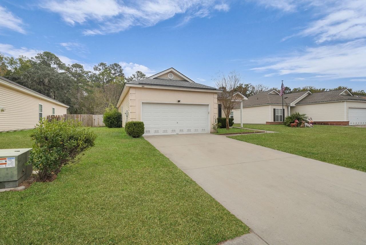 135 Alexander Way - Photo 2 of 40