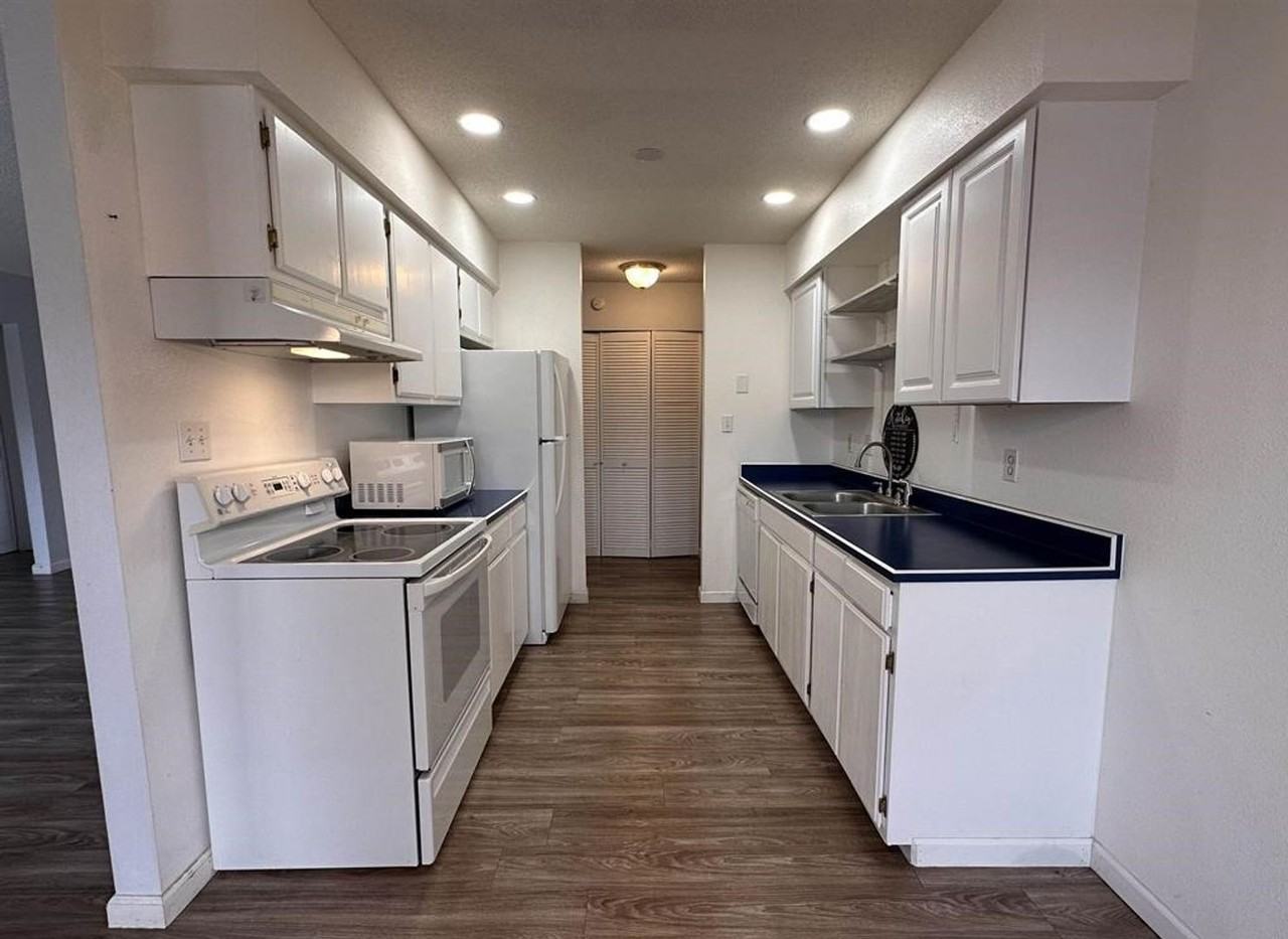 4500 S Poplar St #212 - Photo 2 of 16