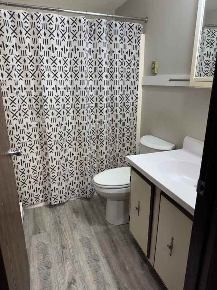 400 3rd Avenue Southwest #3 - Photo 5 of 5