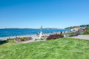featured image of 2724 Alki Avenue Southwest