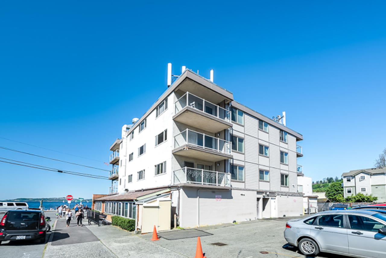 Alki Shores Apartments - Photo 7 of 14