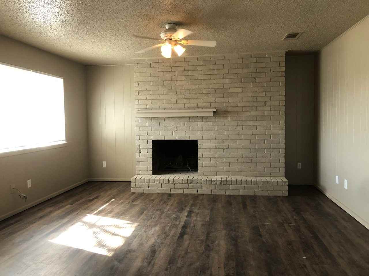 808 North Elkhart Avenue - Photo 4 of 16