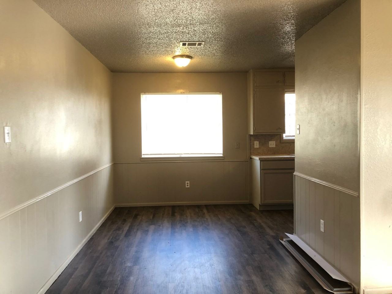 808 North Elkhart Avenue - Photo 6 of 16