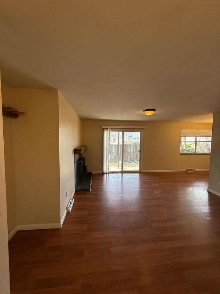 1417 Utah - Photo 3 of 29