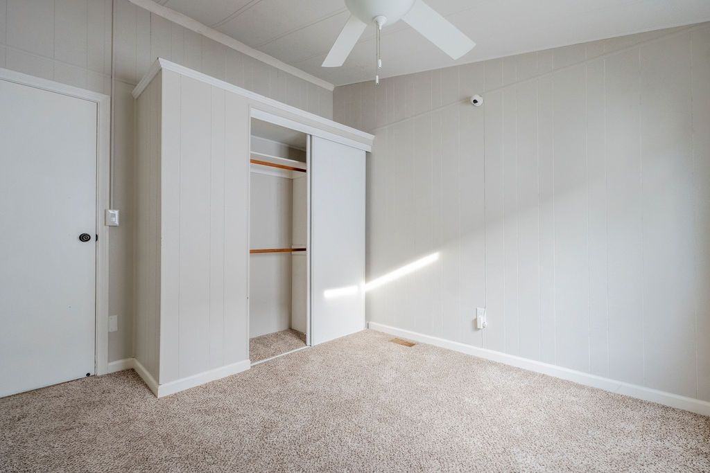 24486 Cornstalk Road - Photo 4 of 50