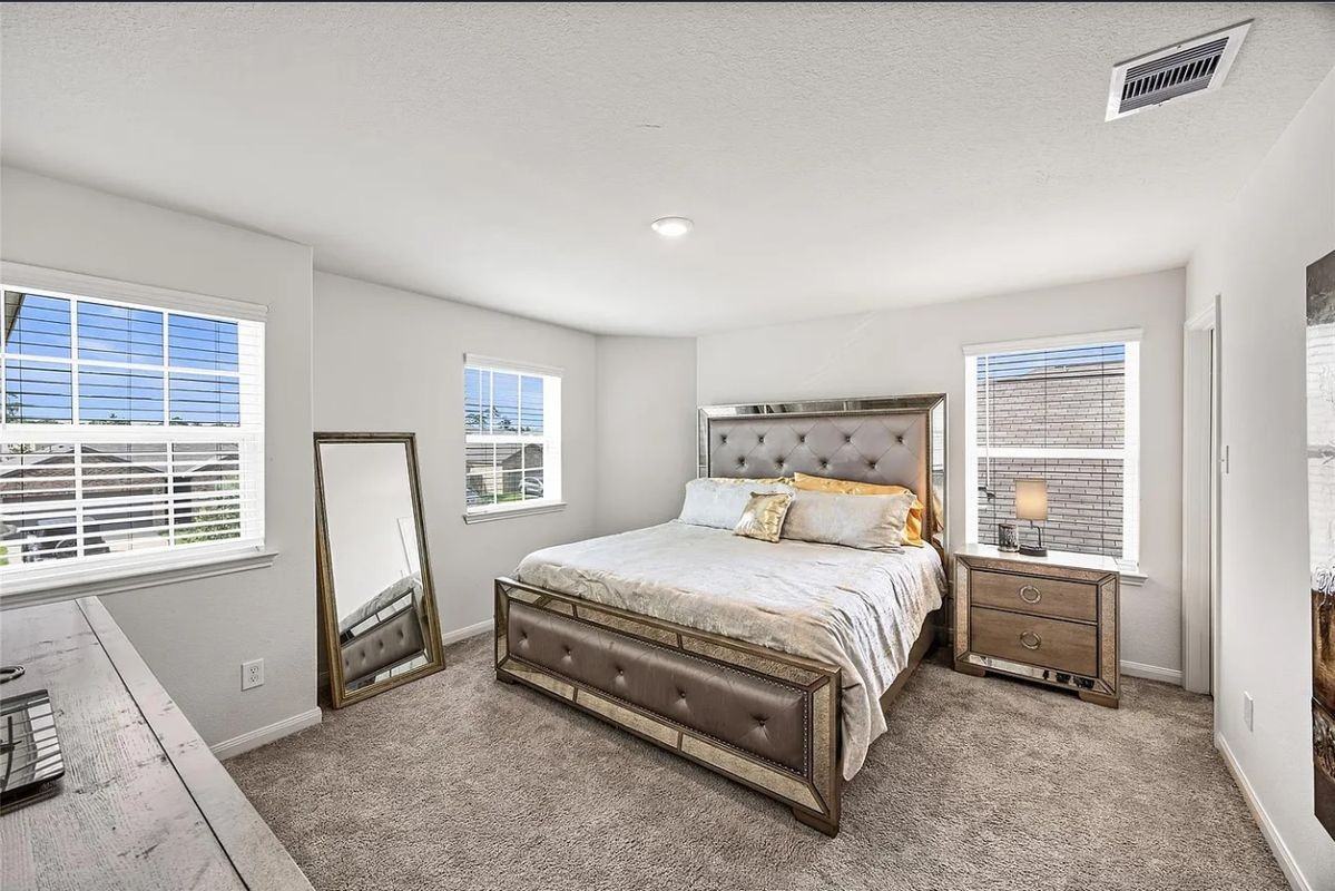 11034 Hillside Creek Dr - Photo 2 of 9