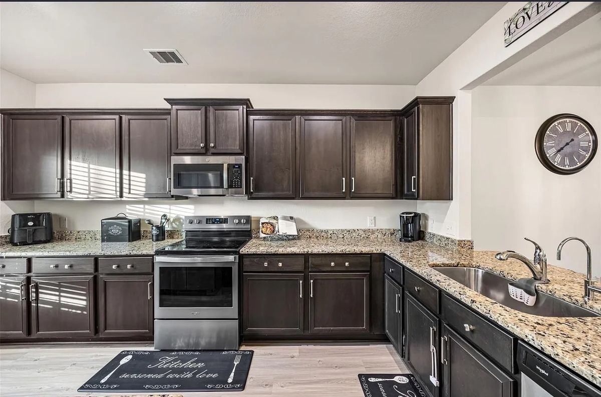 11034 Hillside Creek Dr - Photo 7 of 9