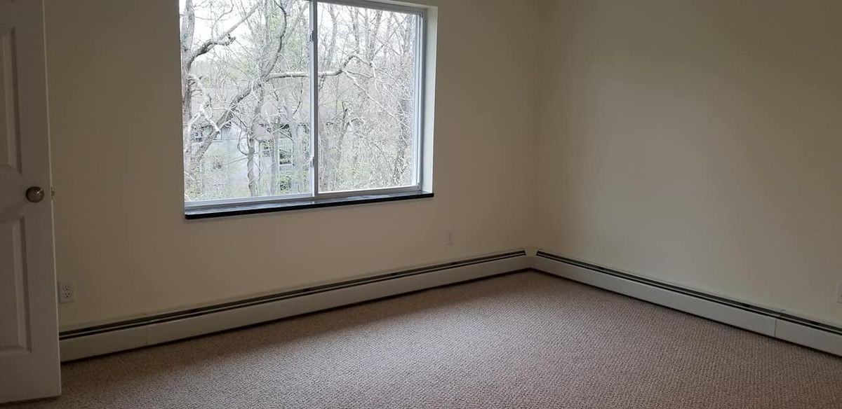 86 Waterman Avenue ##18 - Photo 7 of 15