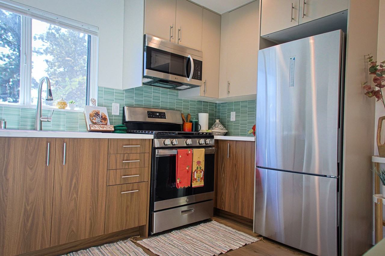 NEW CONSTRUCTION 1 BED + 1 BATH APARTMENTS IN HIGHLAND PARK! - Photo 7 of 36