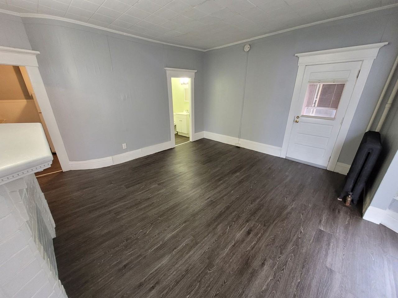 22 Brook St. - Photo 5 of 21