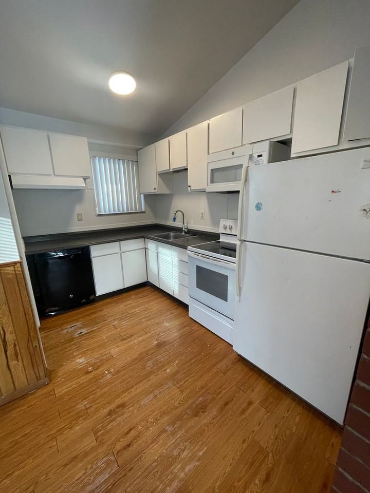 641 North Miami Avenue - Photo 6 of 21