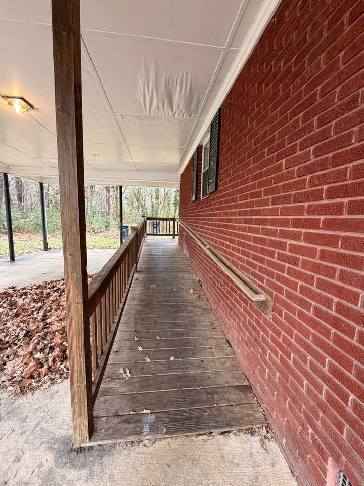 27 Conn Street - Photo 5 of 41