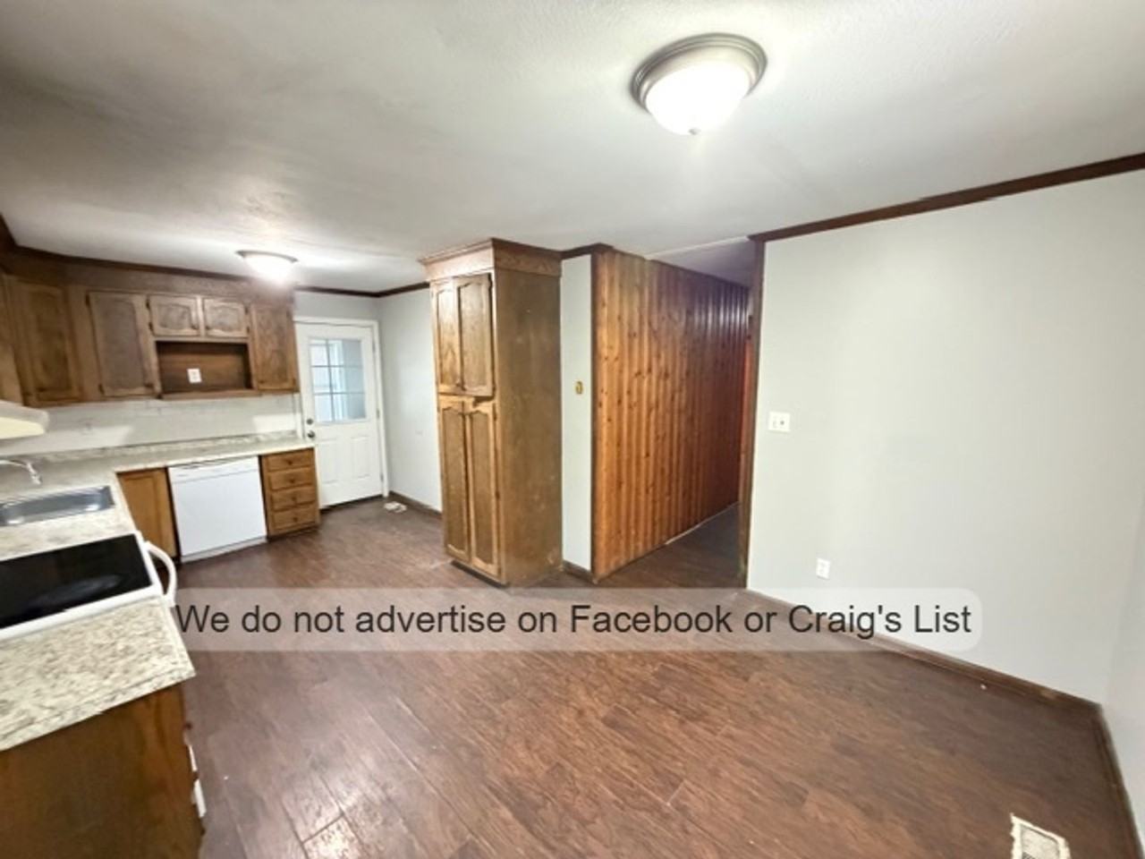 503 Longview Dr - Photo 3 of 10