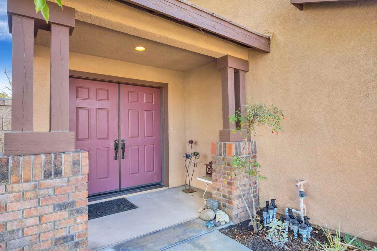 18 Stampede Street - Photo 2 of 25