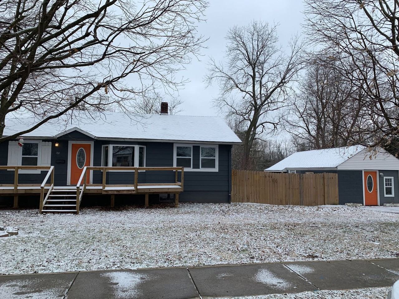 700 West Ildereen Street