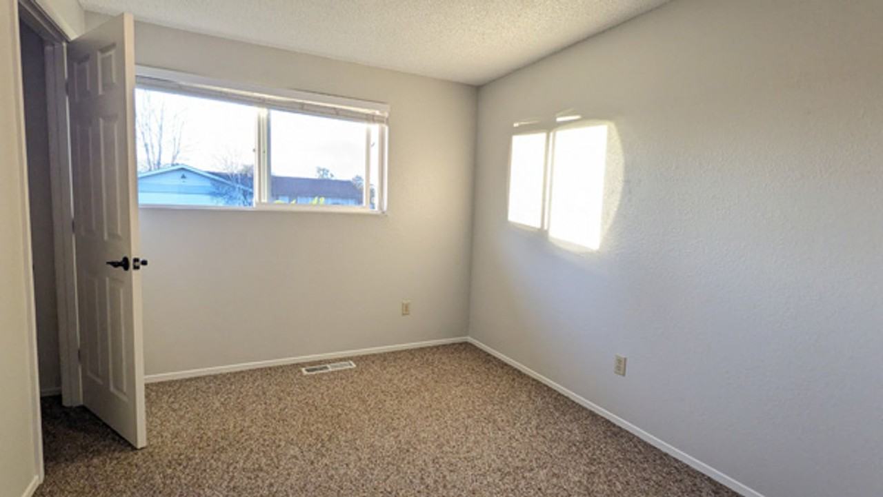 2125 Frederick Avenue - Photo 7 of 13