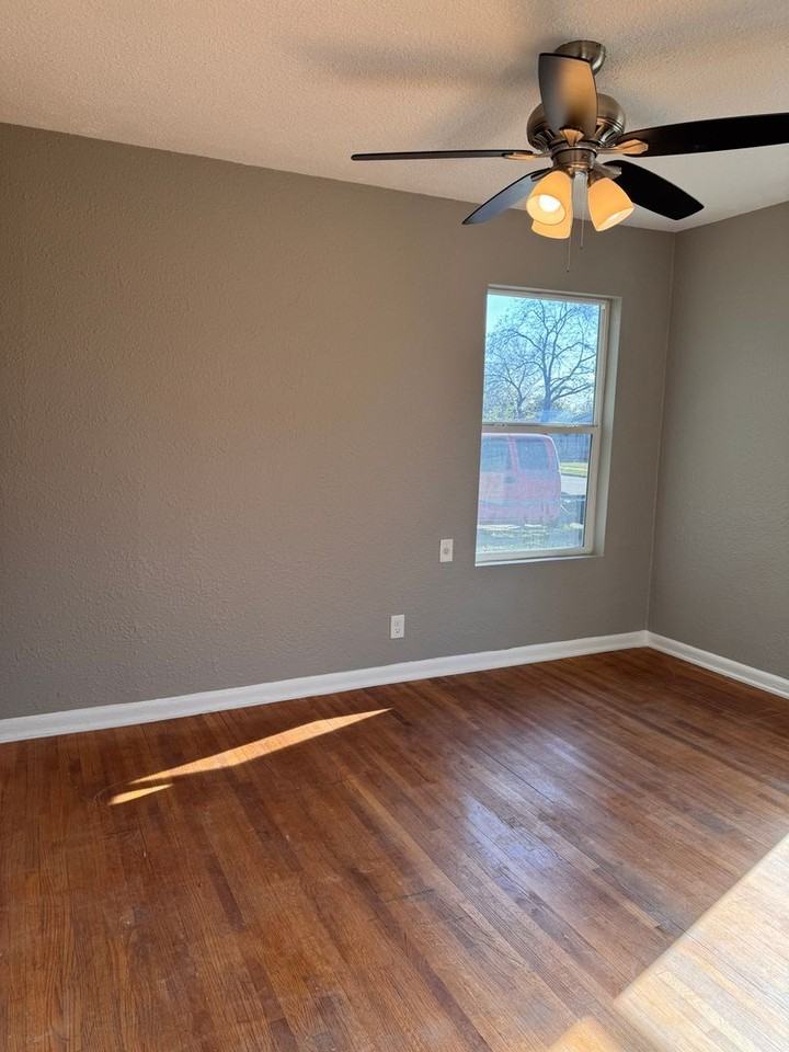 2003 Ida Street - Photo 3 of 13