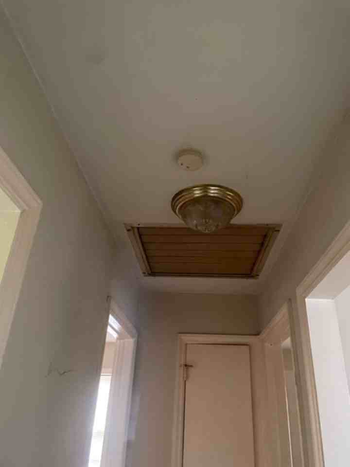 6000 East 100th Terrace - Photo 4 of 44