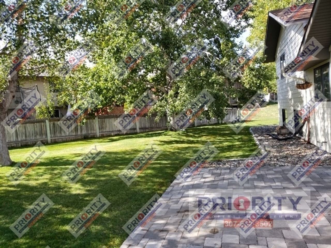 3406 Kinner Dr - Photo 3 of 24