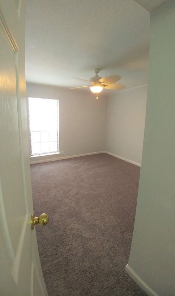 145 Brooke Castle Drive - Photo 7 of 9