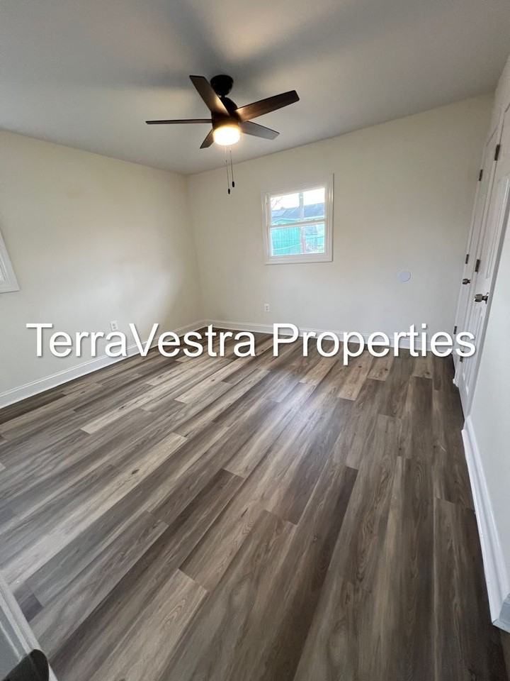 1504 3rd Ave - Photo 7 of 13