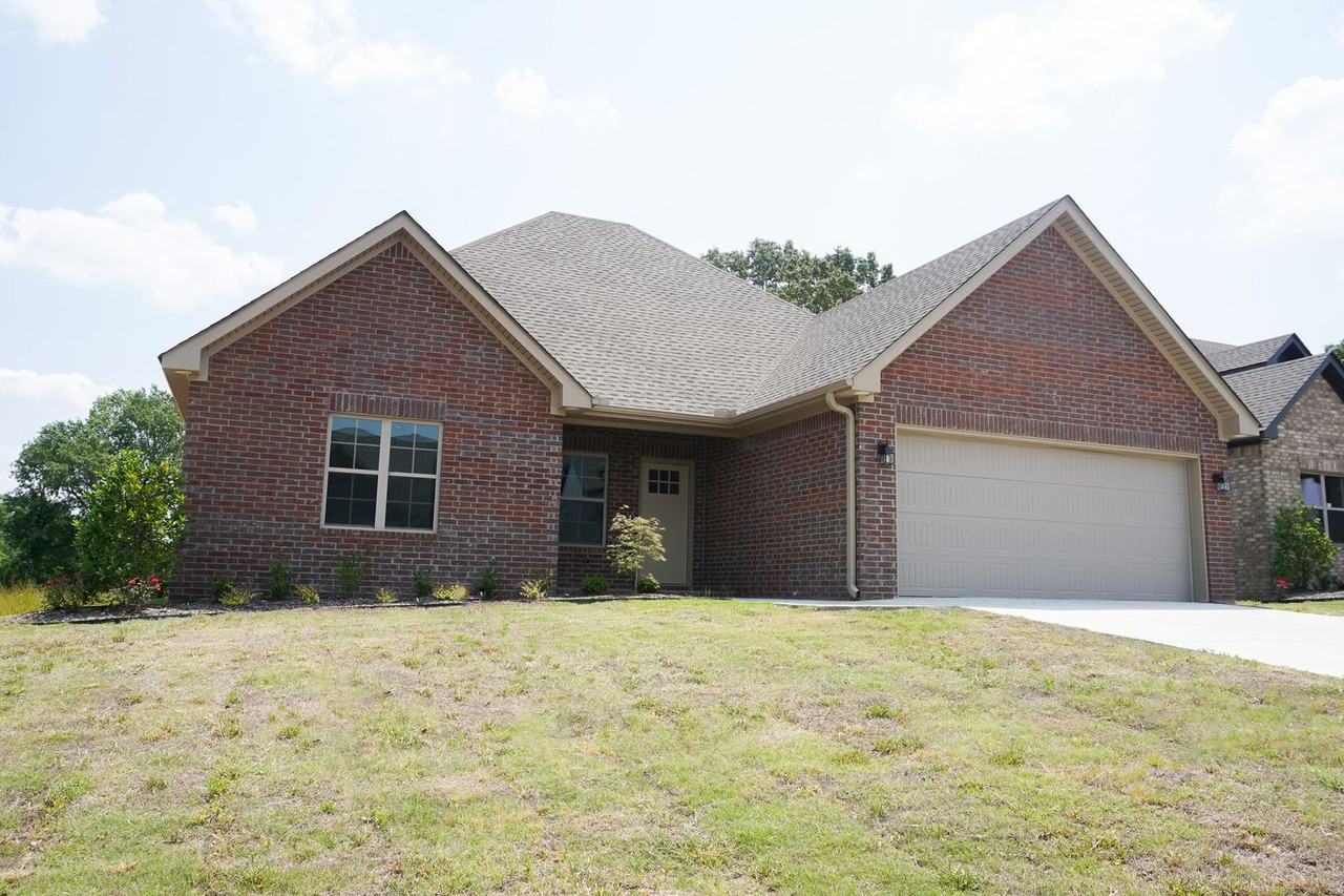 616 Prospect Valley Dr - Photo 2 of 21