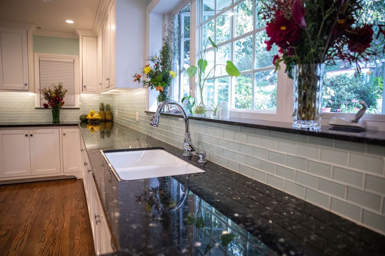 4656 Vanalden Avenue - Photo 6 of 34