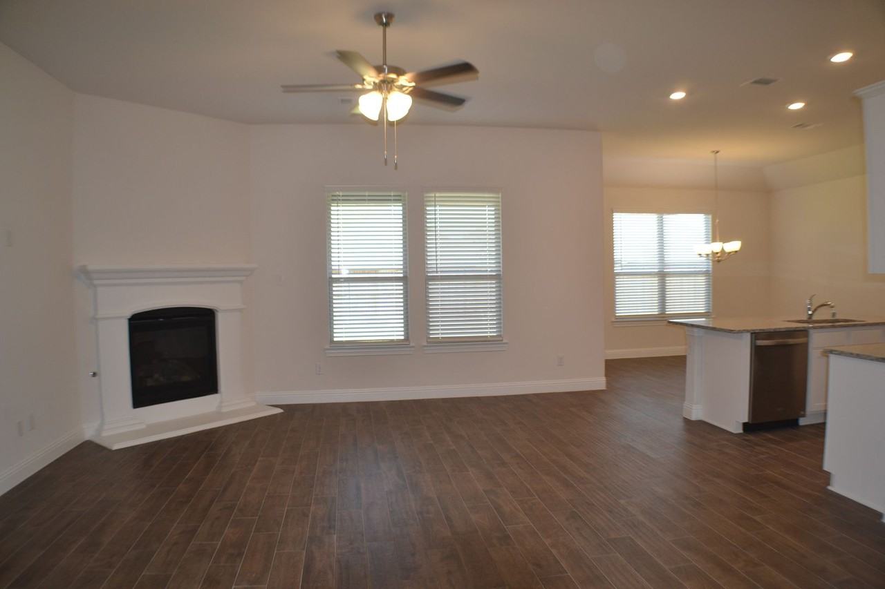 6105 Cheshire Street - Photo 3 of 18