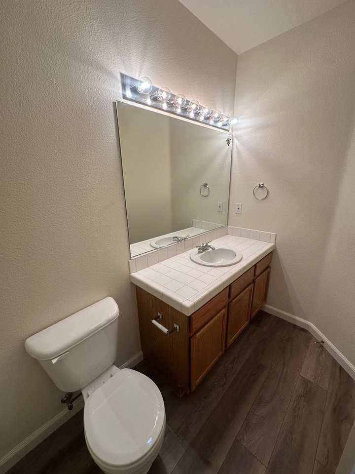 1324 Chichester Drive - Photo 5 of 17