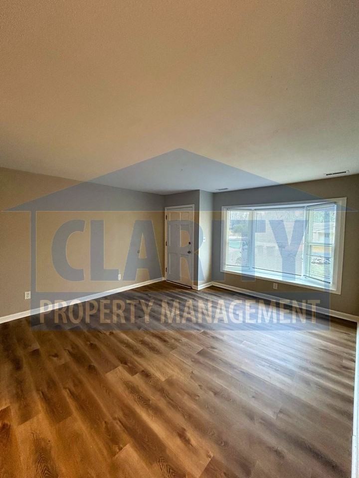 2412 J Mack Circle Southwest - Photo 6 of 17