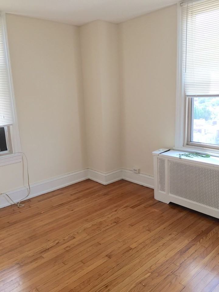 Delancey Place - Photo 6 of 23