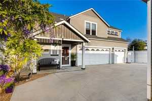 featured image of 327 North Harwood Street