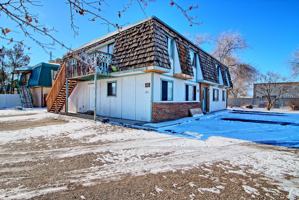 featured image of 455 Topaz Drive